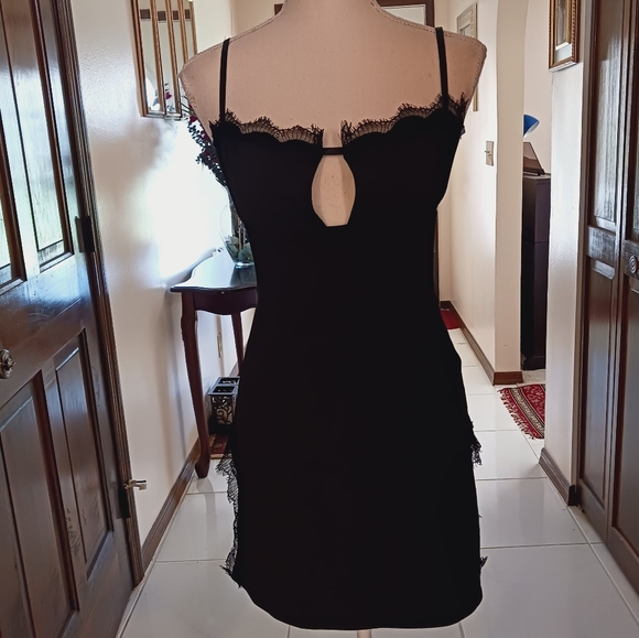 MICAS Open Back Party Dress - Picture 2 of 5